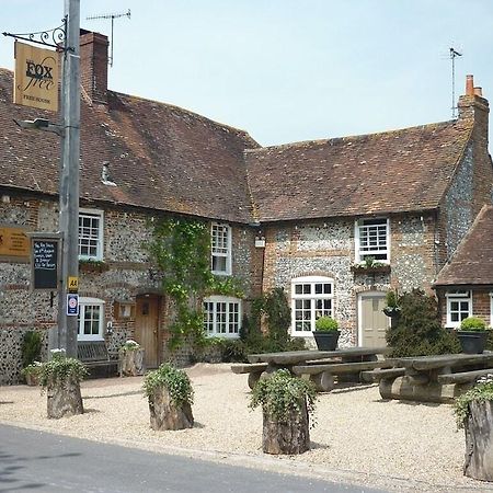 Hotel The Fox Goes Free Chichester Esterno foto